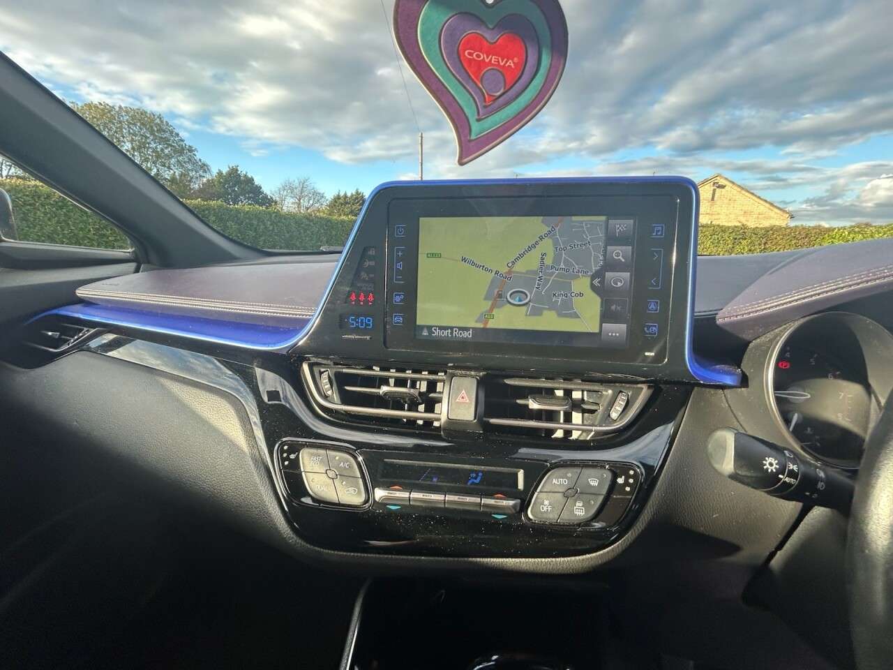 2017 TOYOTA C-HR 2017 TOYOTA C-HR