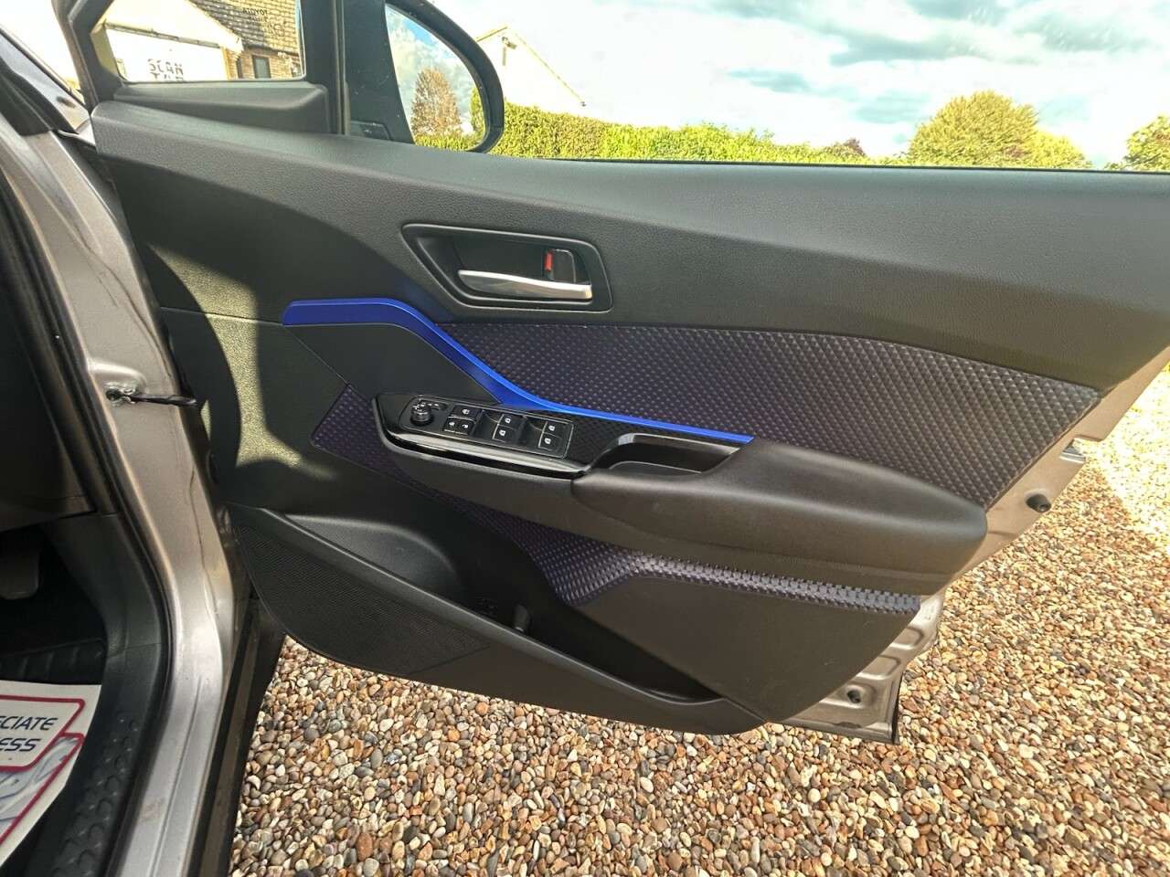 2017 TOYOTA C-HR 2017 TOYOTA C-HR