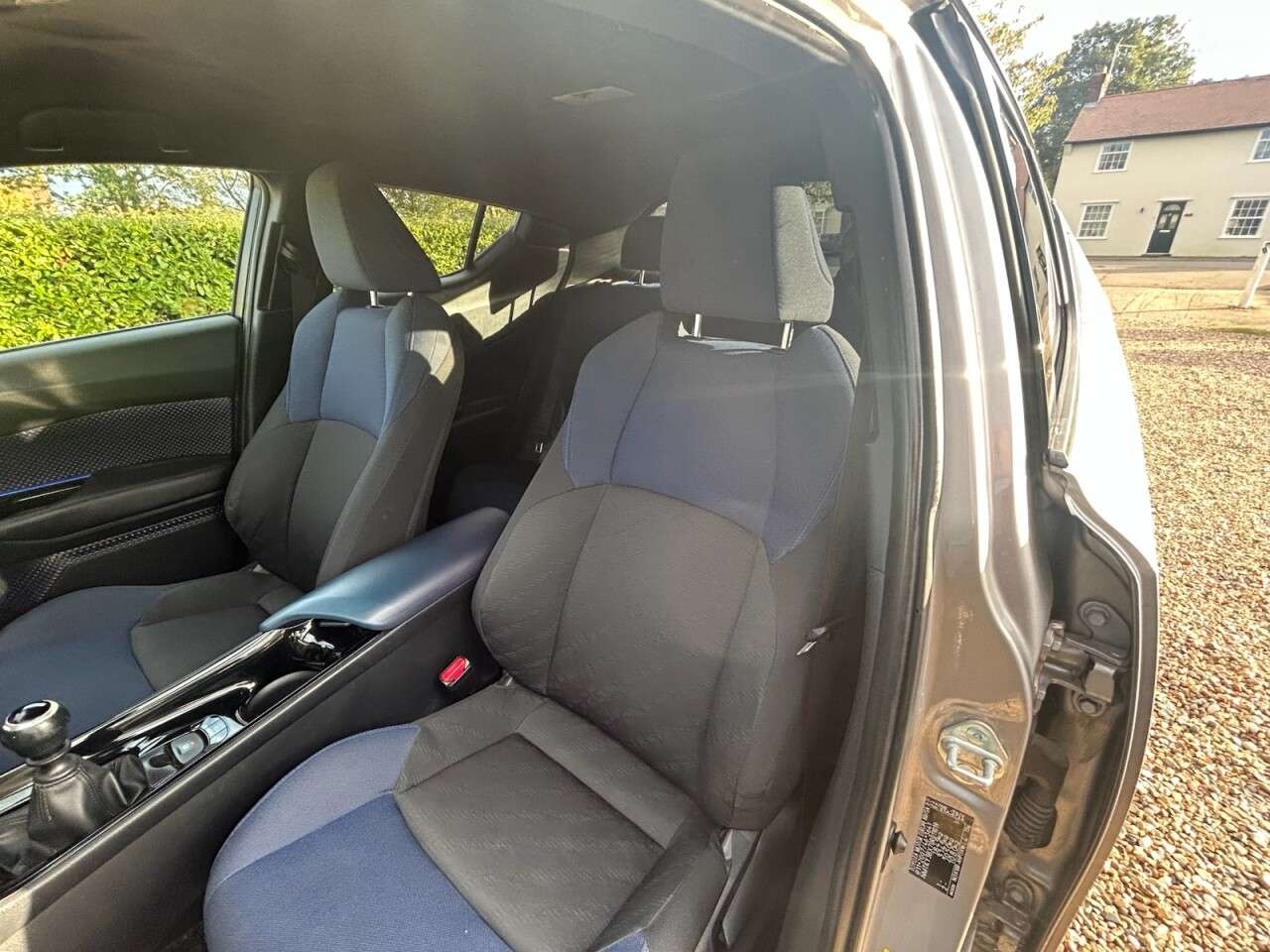 2017 TOYOTA C-HR 2017 TOYOTA C-HR