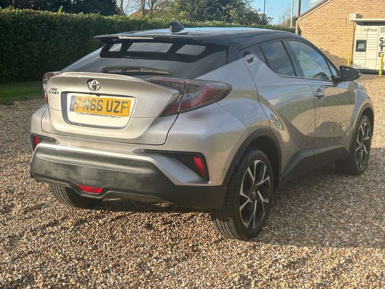 2017 TOYOTA C-HR 2017 TOYOTA C-HR