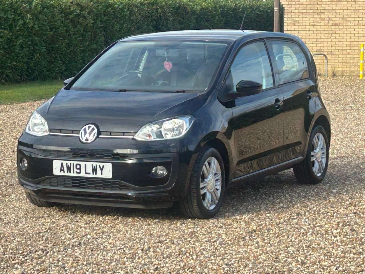 2019 VOLKSWAGEN UP! 2019 VOLKSWAGEN UP!