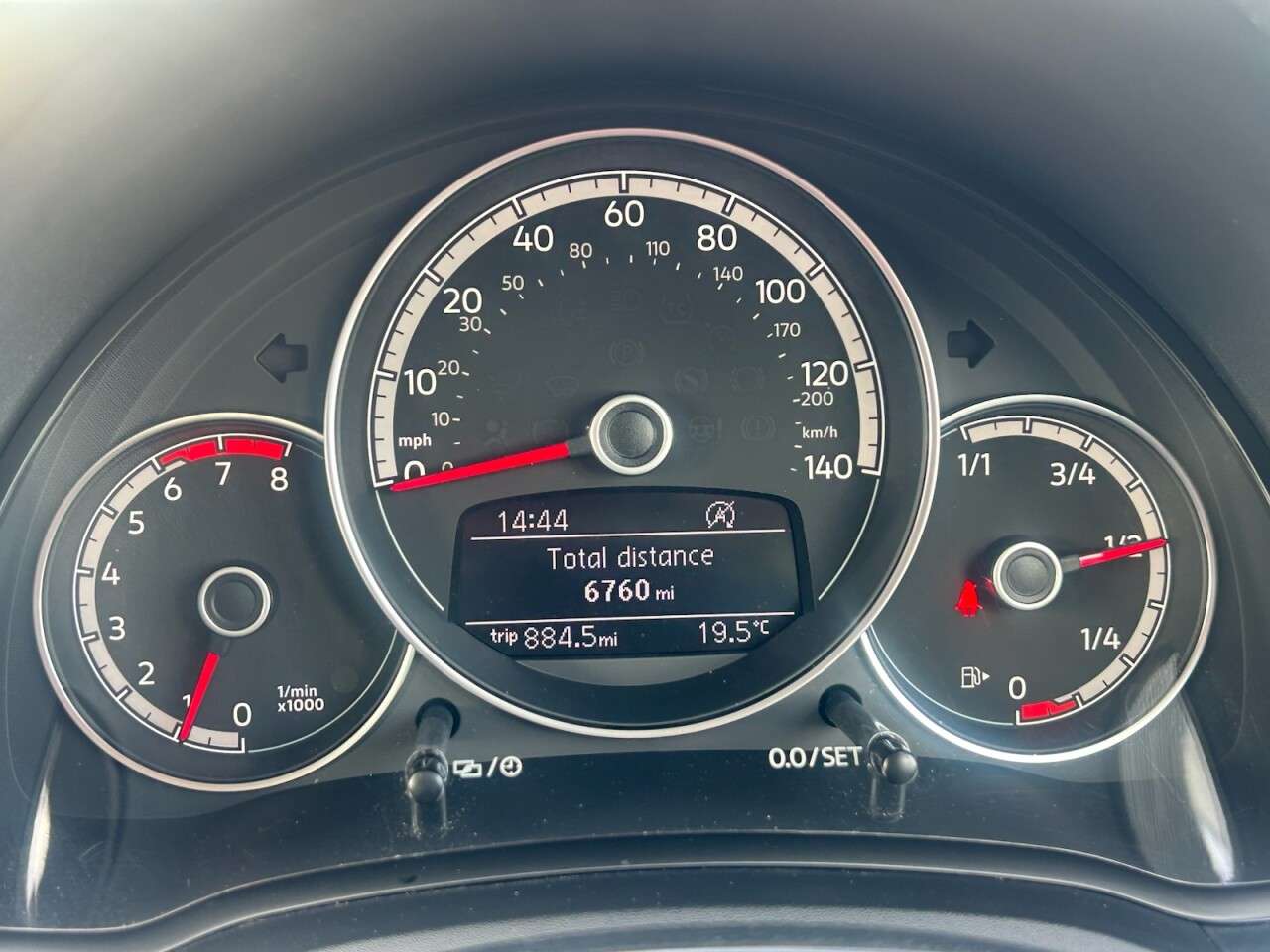 2019 VOLKSWAGEN UP! 2019 VOLKSWAGEN UP!