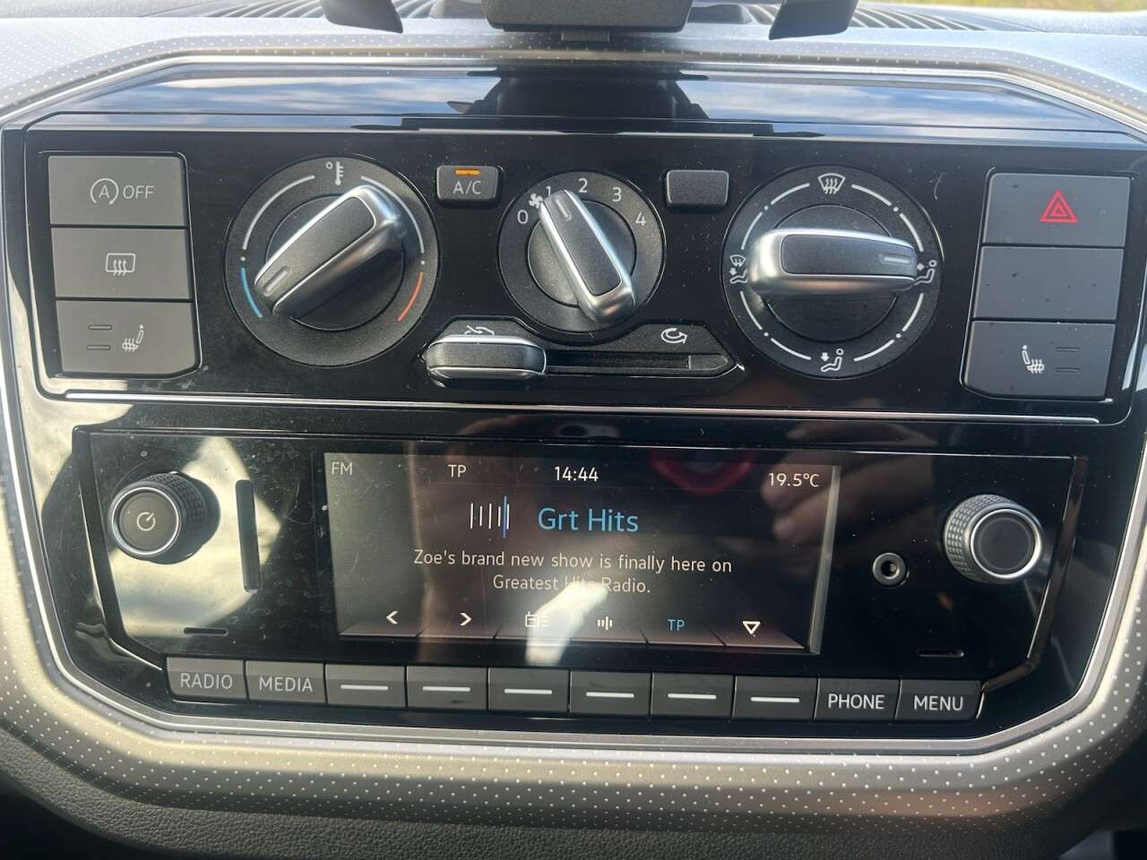 2019 VOLKSWAGEN UP! 2019 VOLKSWAGEN UP!