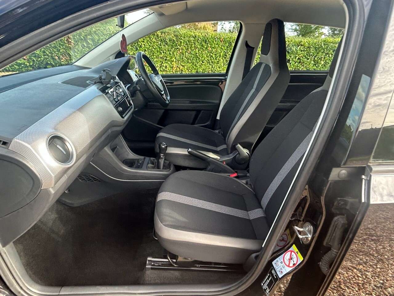 2019 VOLKSWAGEN UP! 2019 VOLKSWAGEN UP!