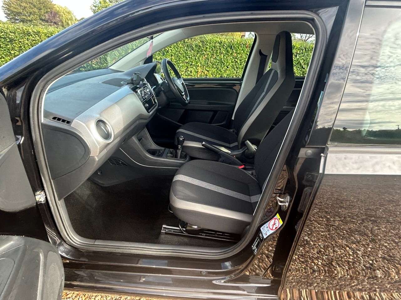 2019 VOLKSWAGEN UP! 2019 VOLKSWAGEN UP!