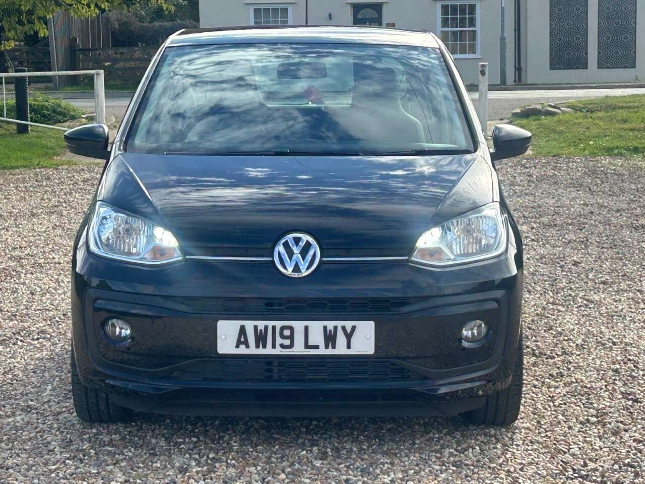 2019 VOLKSWAGEN UP! 2019 VOLKSWAGEN UP!