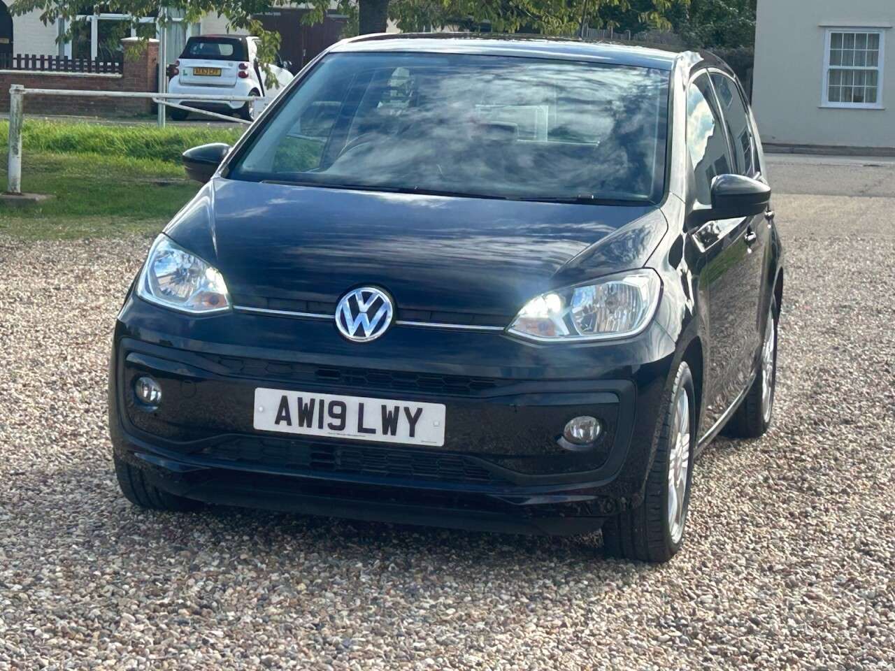 2019 VOLKSWAGEN UP! 2019 VOLKSWAGEN UP!