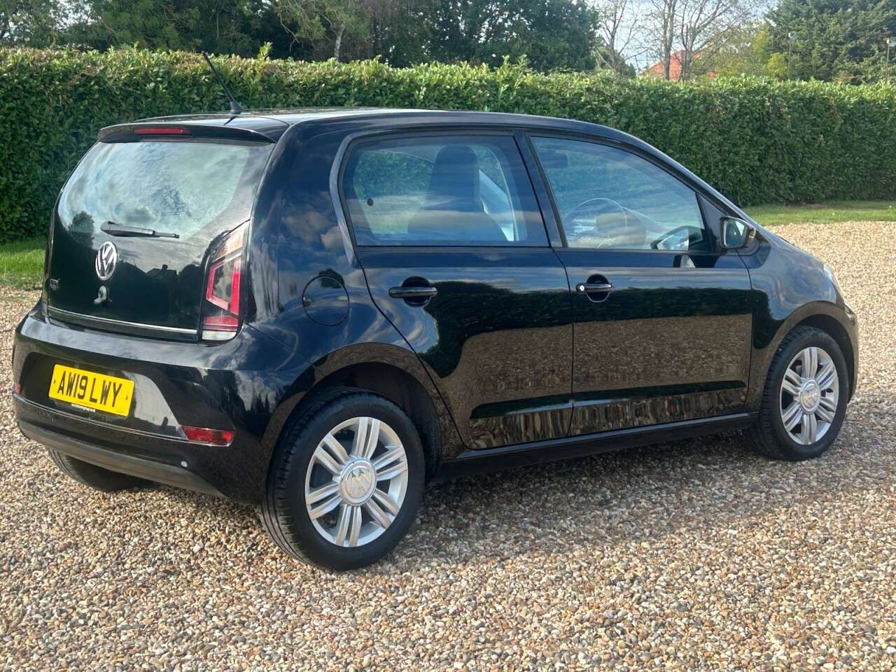 2019 VOLKSWAGEN UP! 2019 VOLKSWAGEN UP!