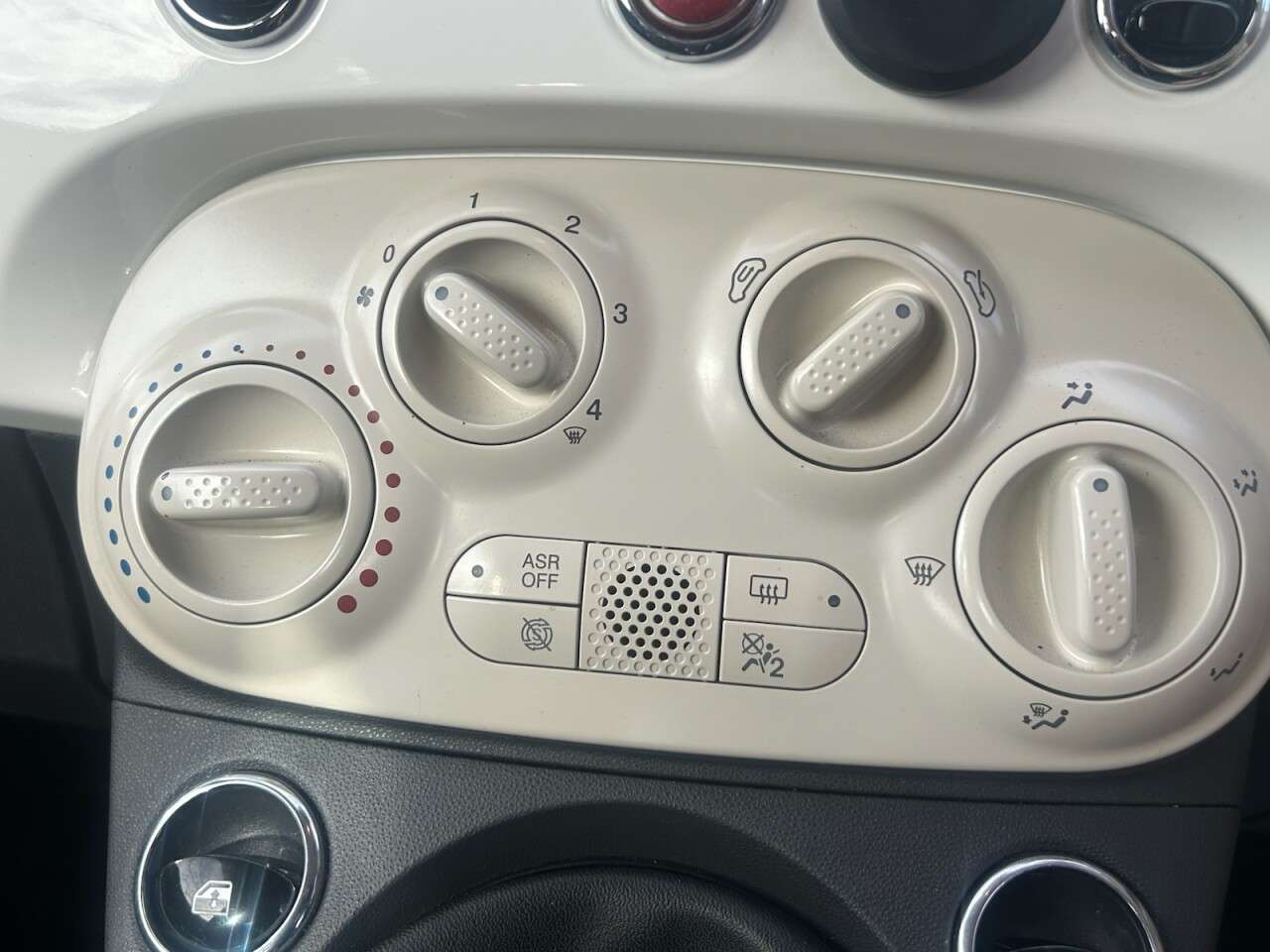 2015 FIAT 500 2015 FIAT 500