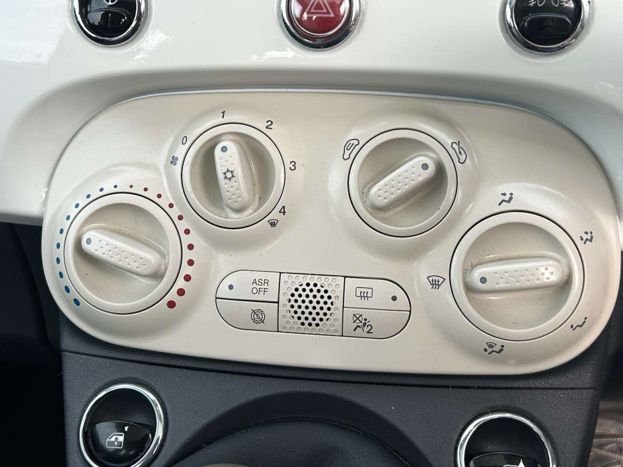 2016 FIAT 500 2016 FIAT 500