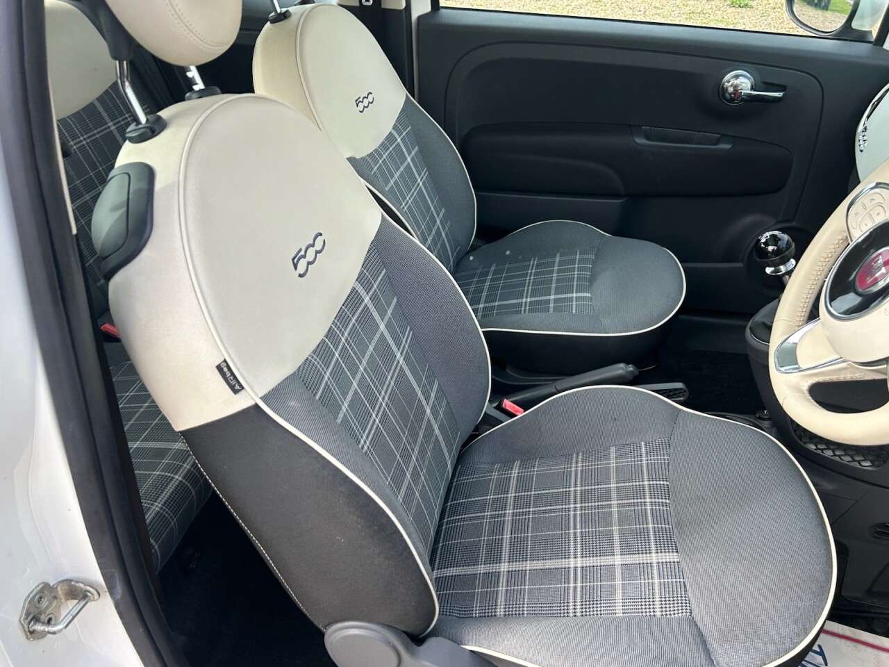 2016 FIAT 500 2016 FIAT 500