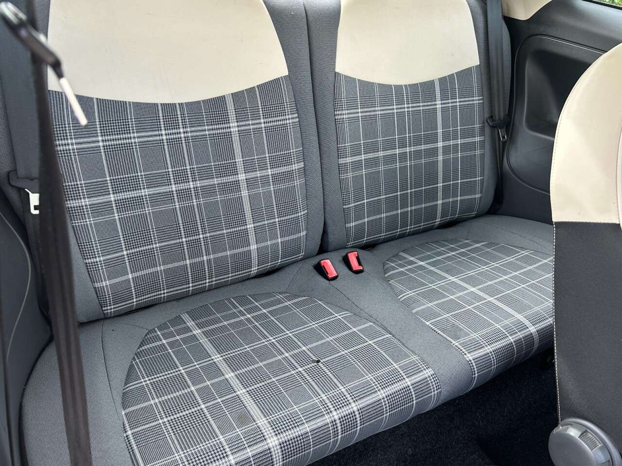 2016 FIAT 500 2016 FIAT 500