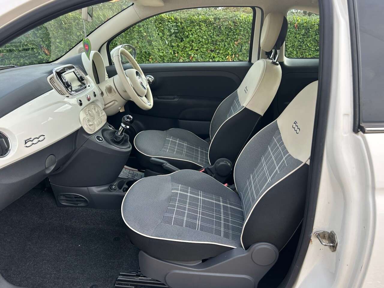 2016 FIAT 500 2016 FIAT 500
