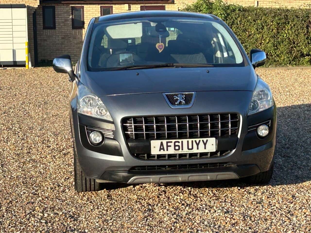 2011 PEUGEOT 3008 2011 PEUGEOT 3008