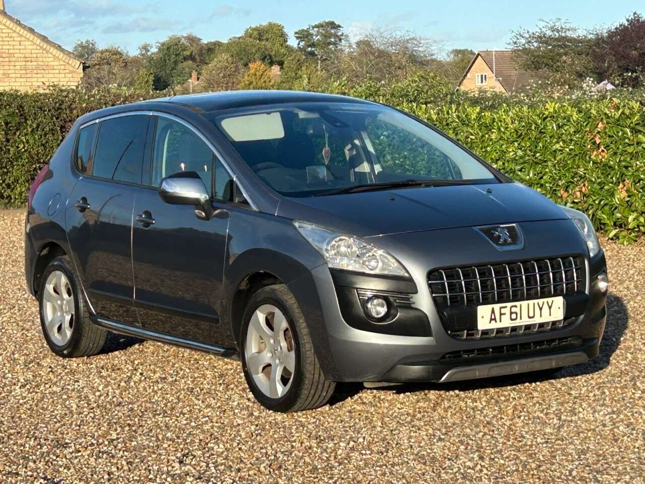 2011 PEUGEOT 3008 2011 PEUGEOT 3008