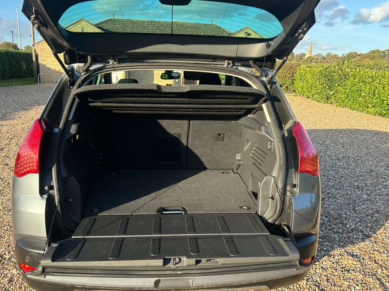 2011 PEUGEOT 3008 2011 PEUGEOT 3008