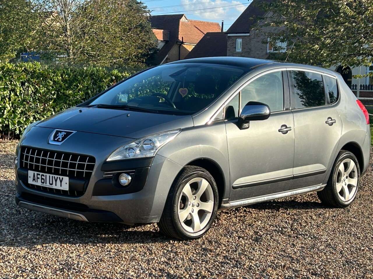2011 PEUGEOT 3008 2011 PEUGEOT 3008