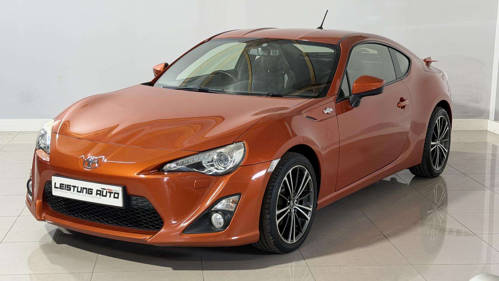 A 2014 TOYOTA GT86 2.0 Boxer D-4S Coupe 2dr Petrol Manual Euro 5 (200 ps) A 2014 TOYOTA GT86 2.0 Boxer D-4S Coupe 2dr Petrol Manual Euro 5 (200 ps)