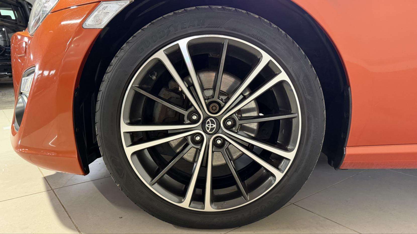 2014 TOYOTA GT86 2014 TOYOTA GT86