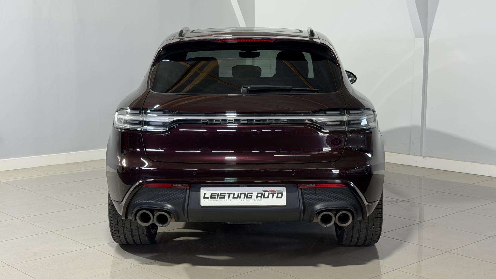 A 2022 PORSCHE MACAN 2.9T V6 S SUV 5dr Petrol PDK 4WD Euro 6 (s/s) (380 ps) A 2022 PORSCHE MACAN 2.9T V6 S SUV 5dr Petrol PDK 4WD Euro 6 (s/s) (380 ps)