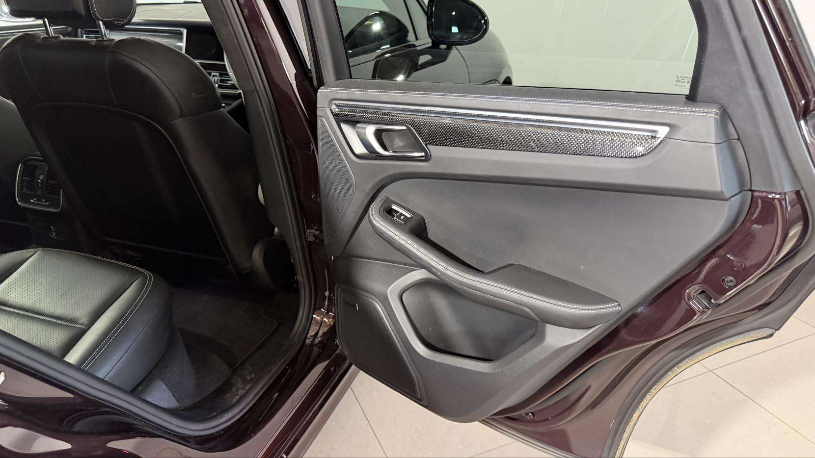2022 PORSCHE MACAN 2022 PORSCHE MACAN