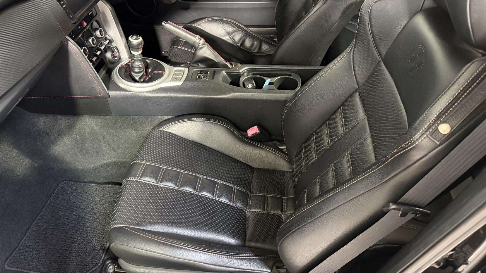 2015 TOYOTA GT86 2015 TOYOTA GT86