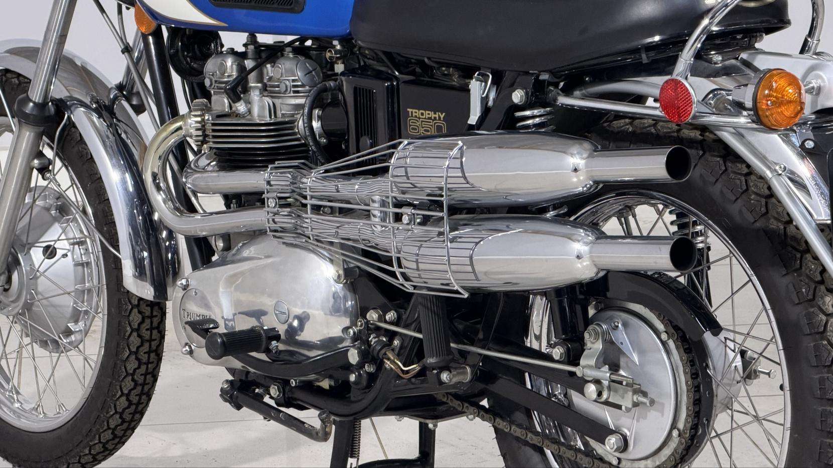 2016 TRIUMPH TROPHY TR6C 2016 TRIUMPH TROPHY TR6C