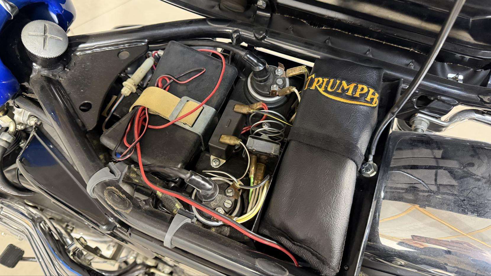 2016 TRIUMPH TROPHY TR6C 2016 TRIUMPH TROPHY TR6C