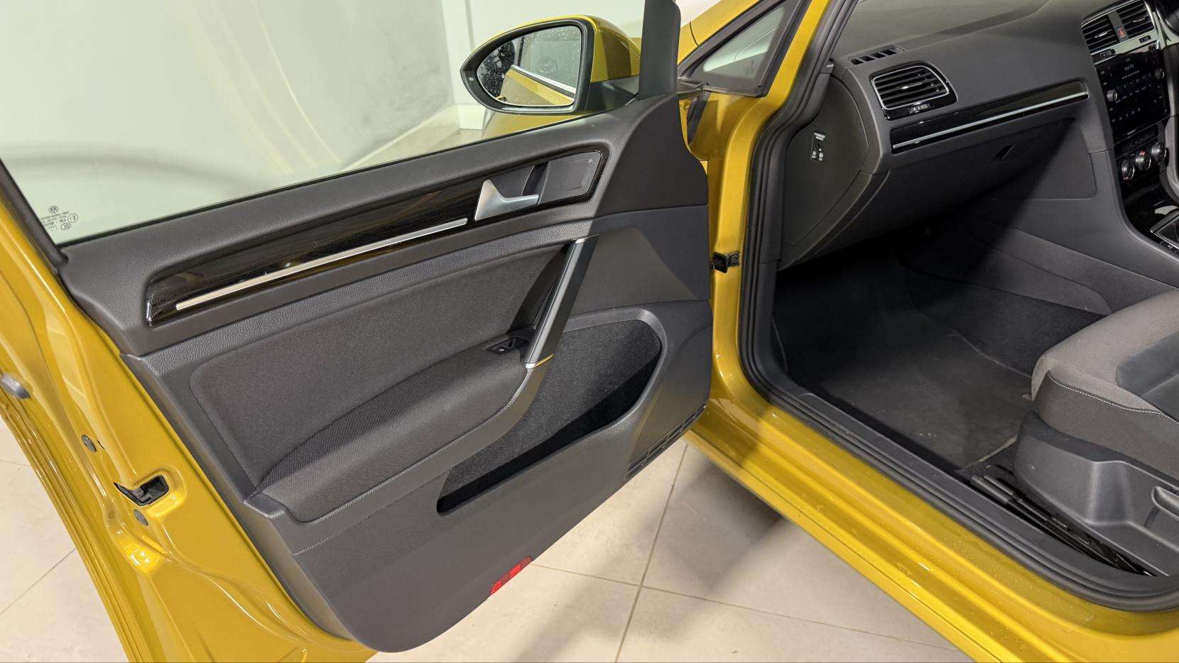 2018 VOLKSWAGEN GOLF 2018 VOLKSWAGEN GOLF