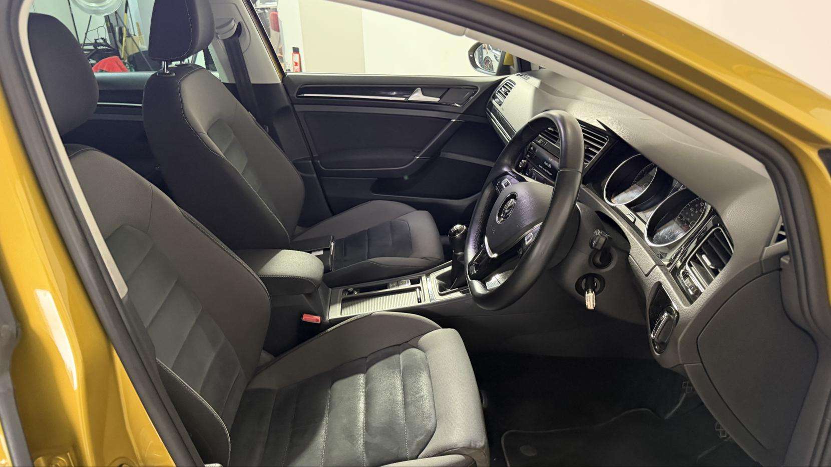 2018 VOLKSWAGEN GOLF 2018 VOLKSWAGEN GOLF