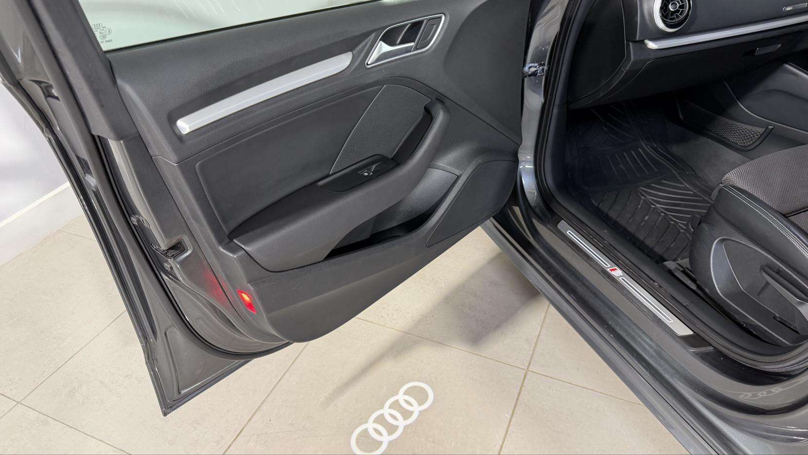 2017 AUDI A3 2017 AUDI A3