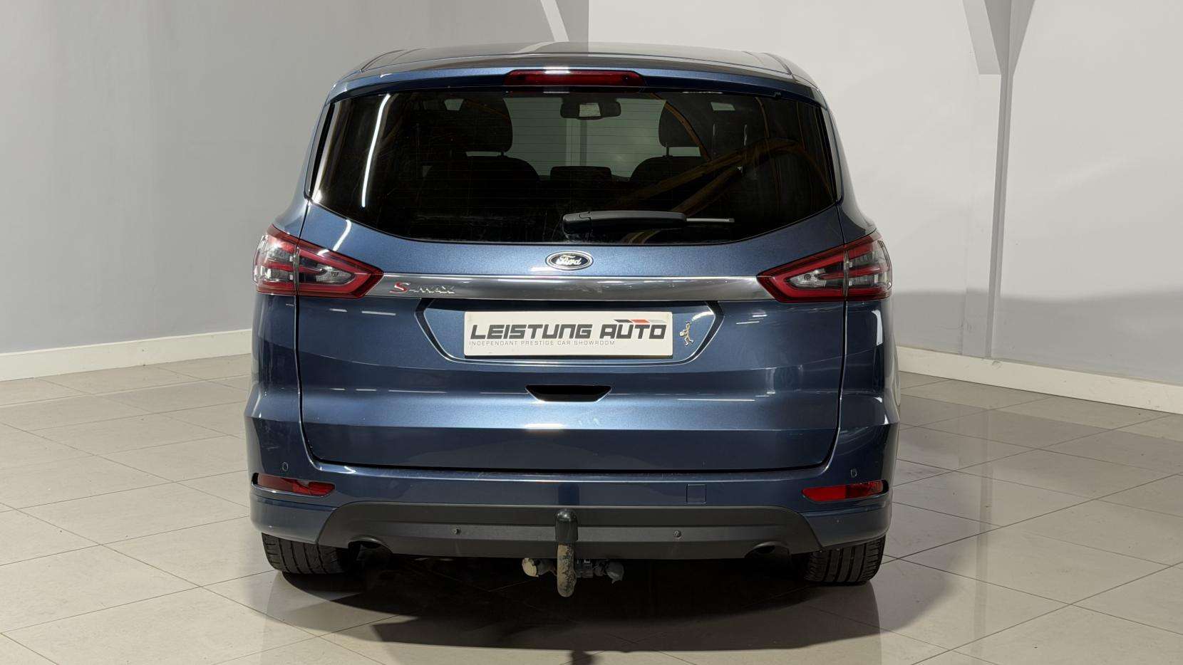 A 2019 FORD S-MAX 2.0 EcoBlue Titanium MPV 5dr Diesel Manual Euro 6 (s/s) (150 ps) A 2019 FORD S-MAX 2.0 EcoBlue Titanium MPV 5dr Diesel Manual Euro 6 (s/s) (150 ps)