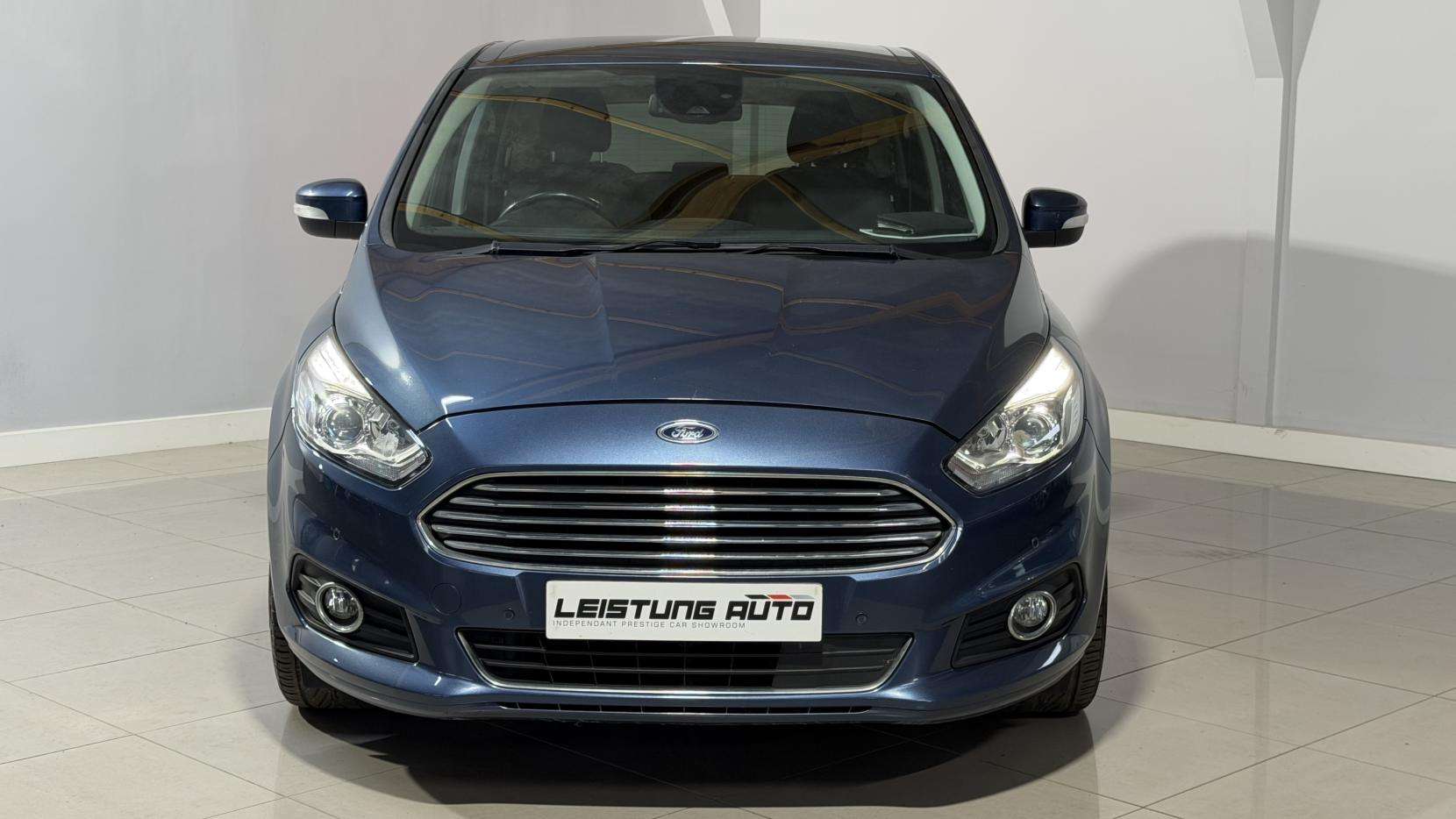 A 2019 FORD S-MAX 2.0 EcoBlue Titanium MPV 5dr Diesel Manual Euro 6 (s/s) (150 ps) A 2019 FORD S-MAX 2.0 EcoBlue Titanium MPV 5dr Diesel Manual Euro 6 (s/s) (150 ps)