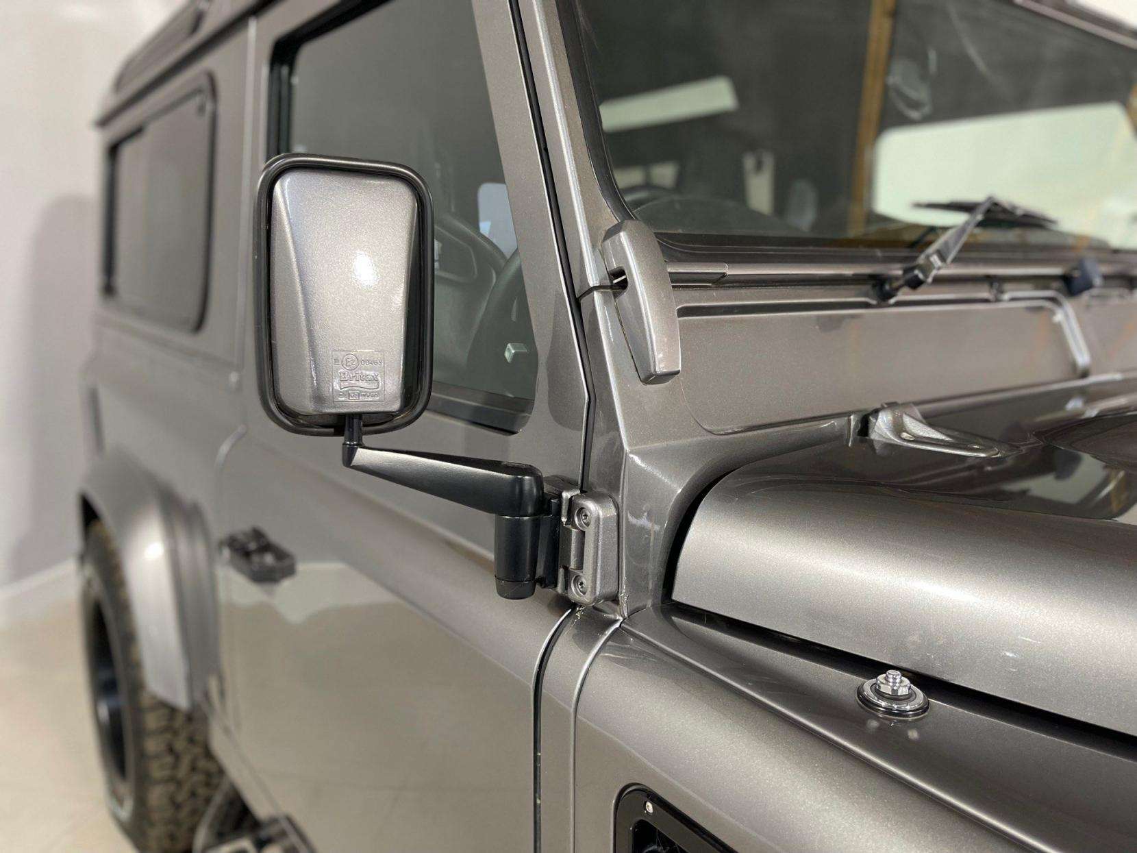 2009 LAND ROVER DEFENDER 2009 LAND ROVER DEFENDER