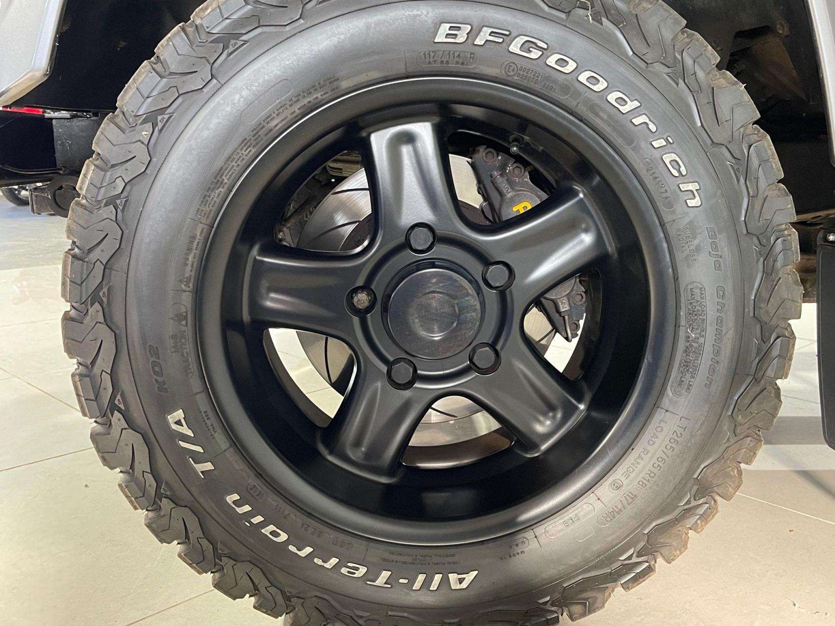 2009 LAND ROVER DEFENDER 2009 LAND ROVER DEFENDER