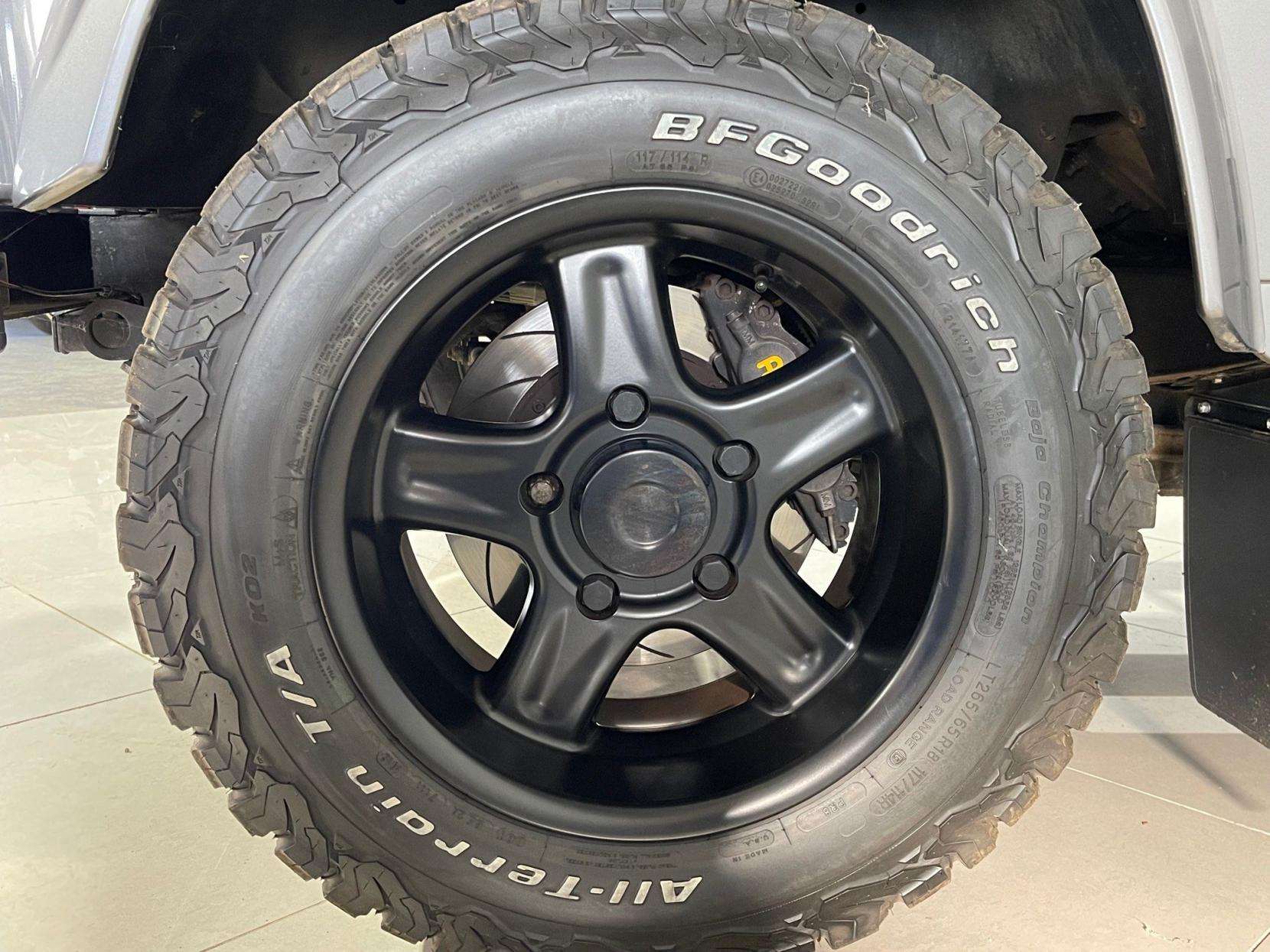 2009 LAND ROVER DEFENDER 2009 LAND ROVER DEFENDER