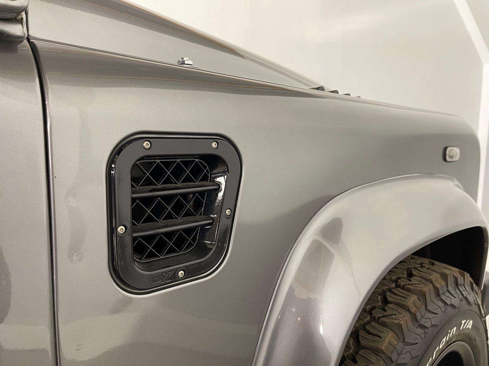 2009 LAND ROVER DEFENDER 2009 LAND ROVER DEFENDER