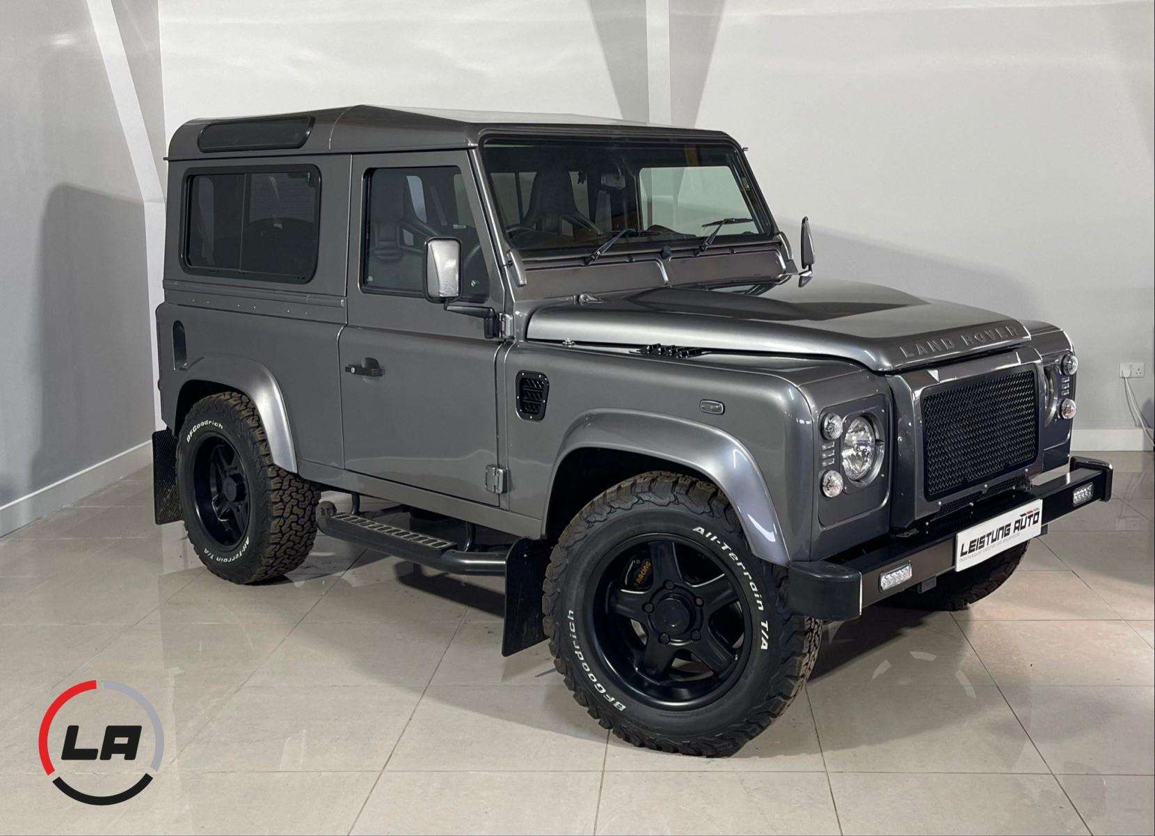 2009 LAND ROVER DEFENDER 2009 LAND ROVER DEFENDER