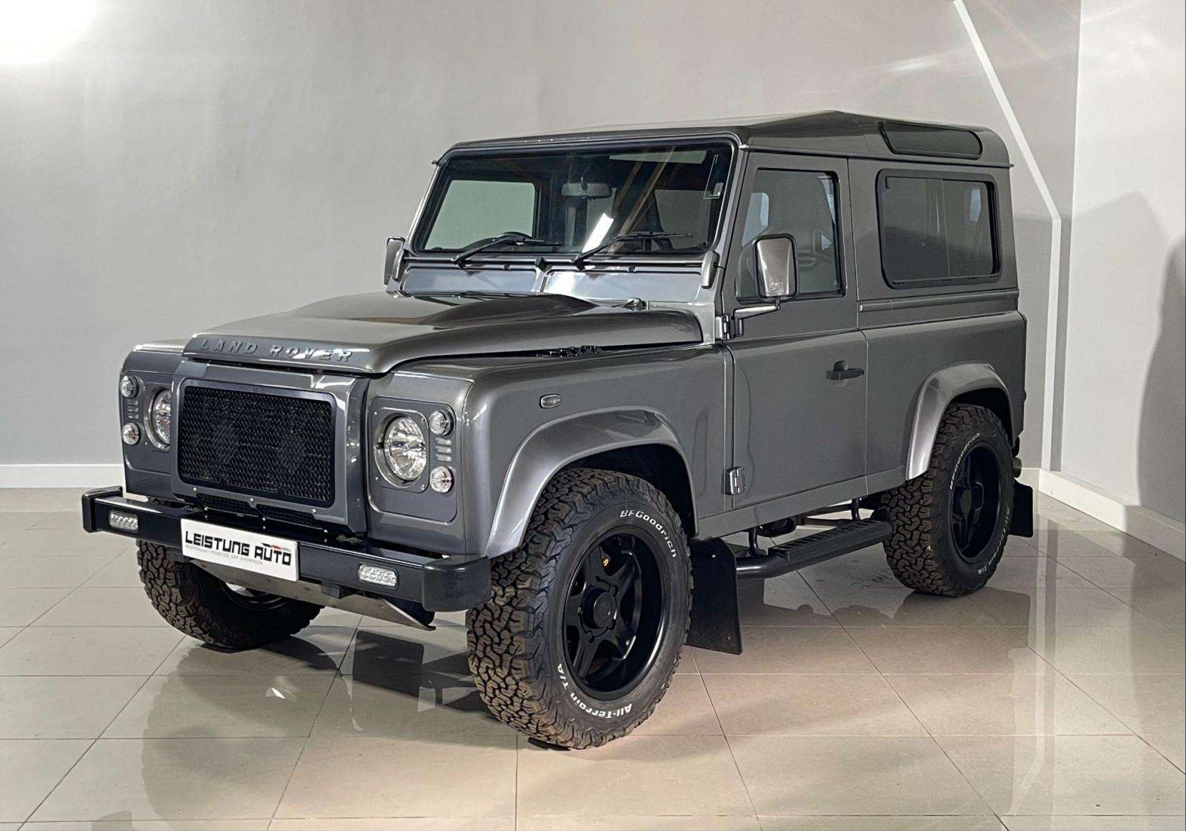 2009 LAND ROVER DEFENDER 2009 LAND ROVER DEFENDER