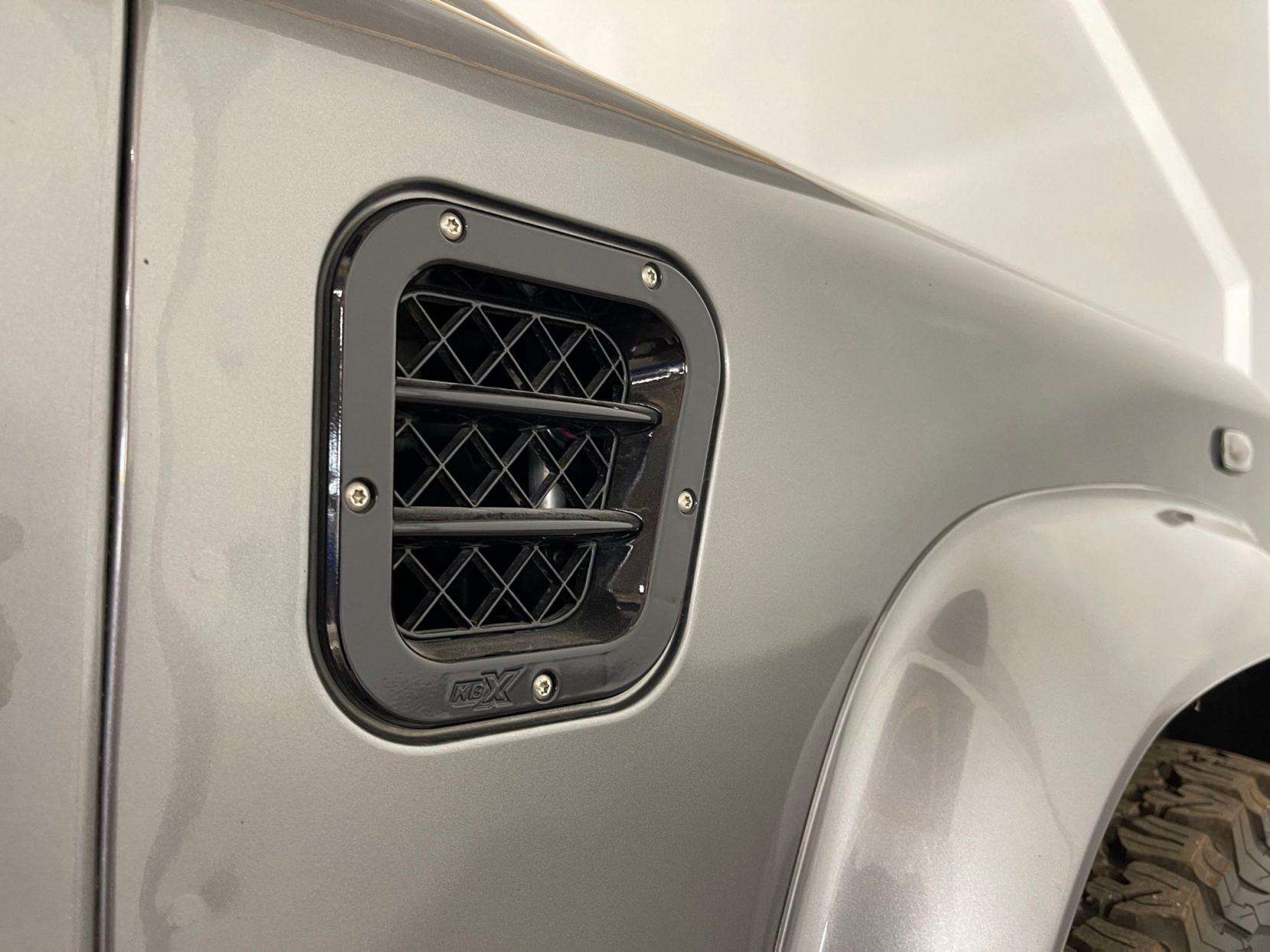 2009 LAND ROVER DEFENDER 2009 LAND ROVER DEFENDER