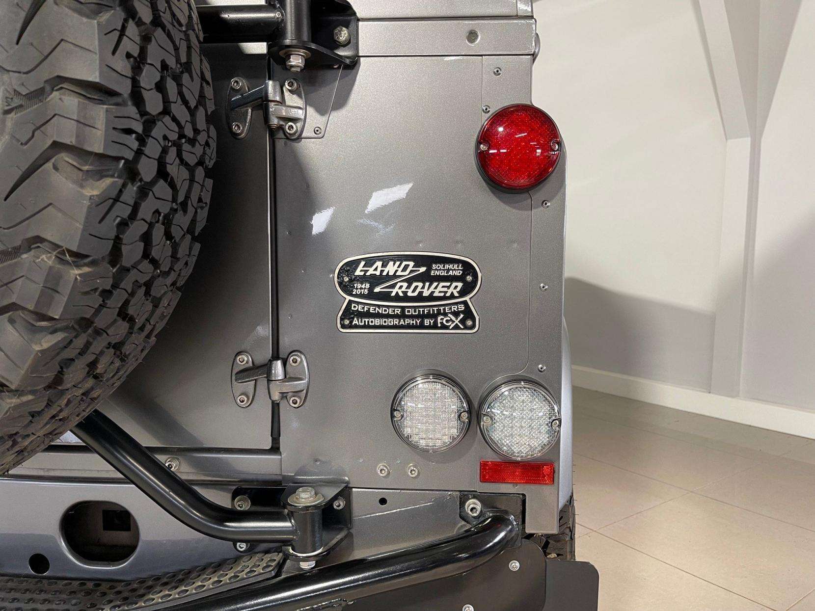 2009 LAND ROVER DEFENDER 2009 LAND ROVER DEFENDER