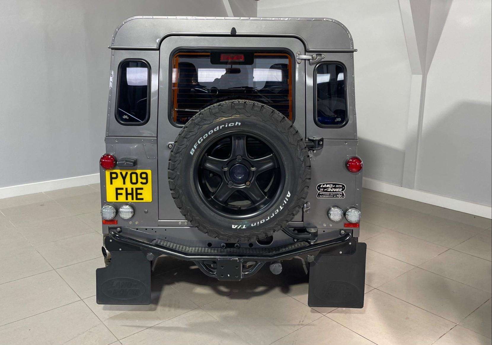 2009 LAND ROVER DEFENDER 2009 LAND ROVER DEFENDER
