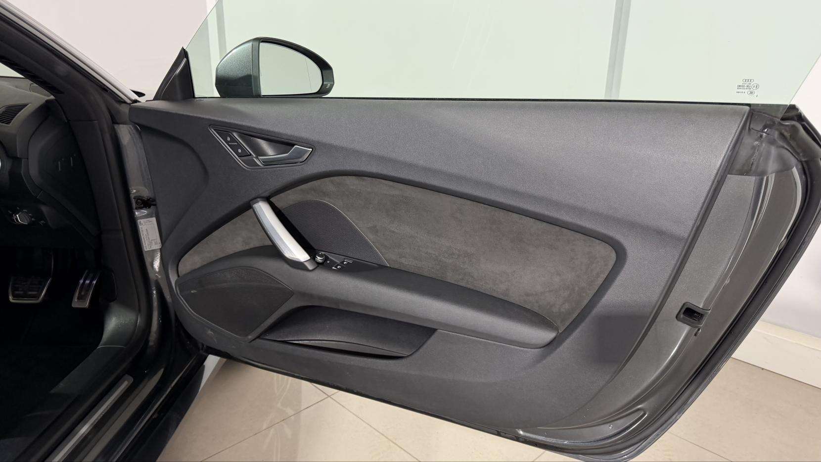 2016 AUDI TT 2016 AUDI TT