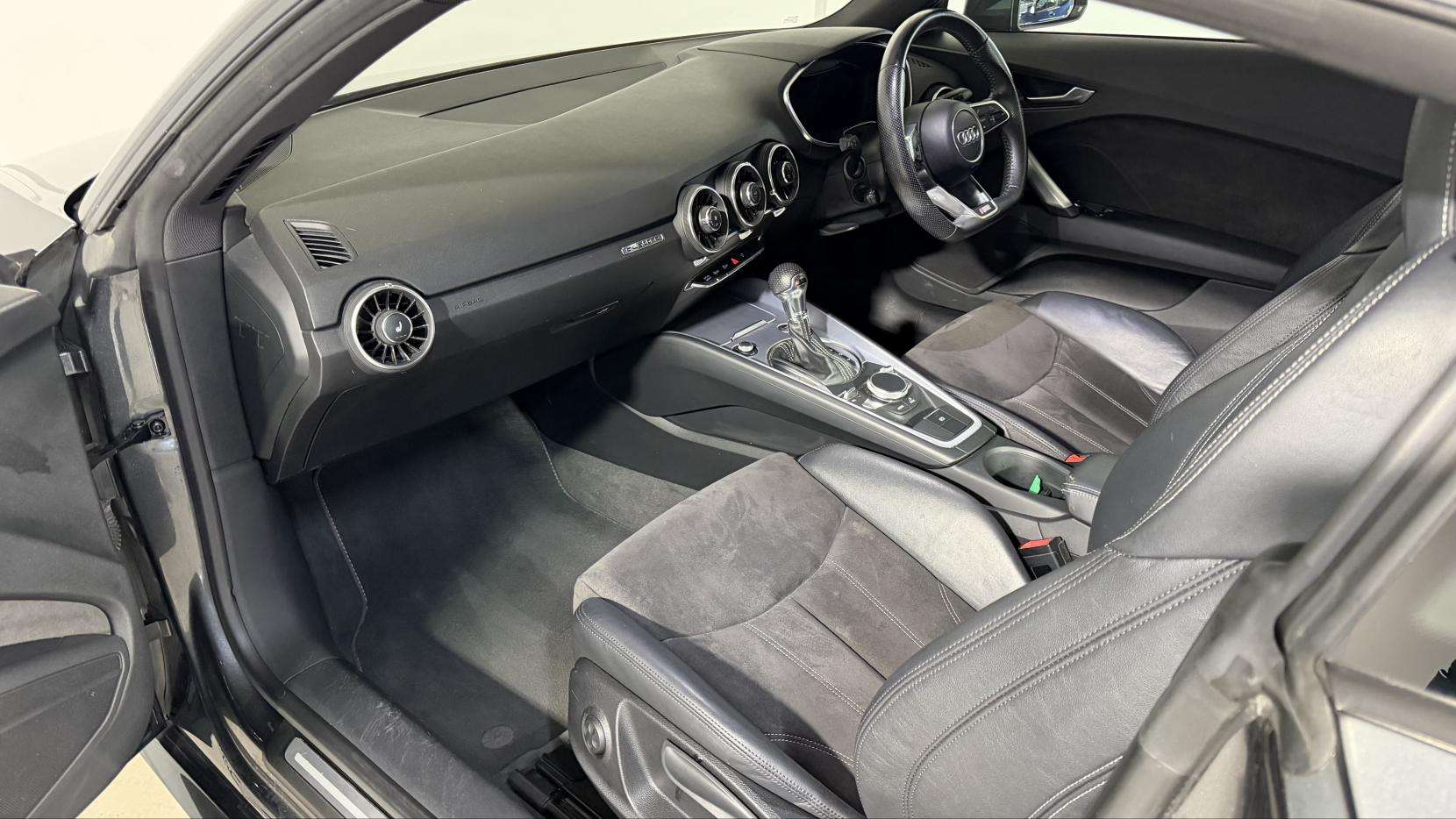 2016 AUDI TT 2016 AUDI TT