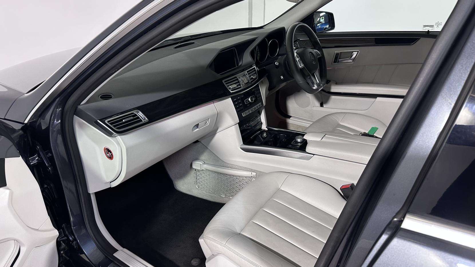 2015 MERCEDES-BENZ E CLASS 2015 MERCEDES-BENZ E CLASS