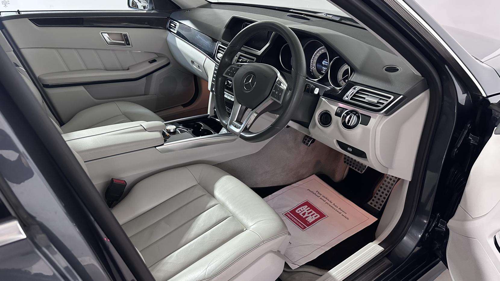 2015 MERCEDES-BENZ E CLASS 2015 MERCEDES-BENZ E CLASS