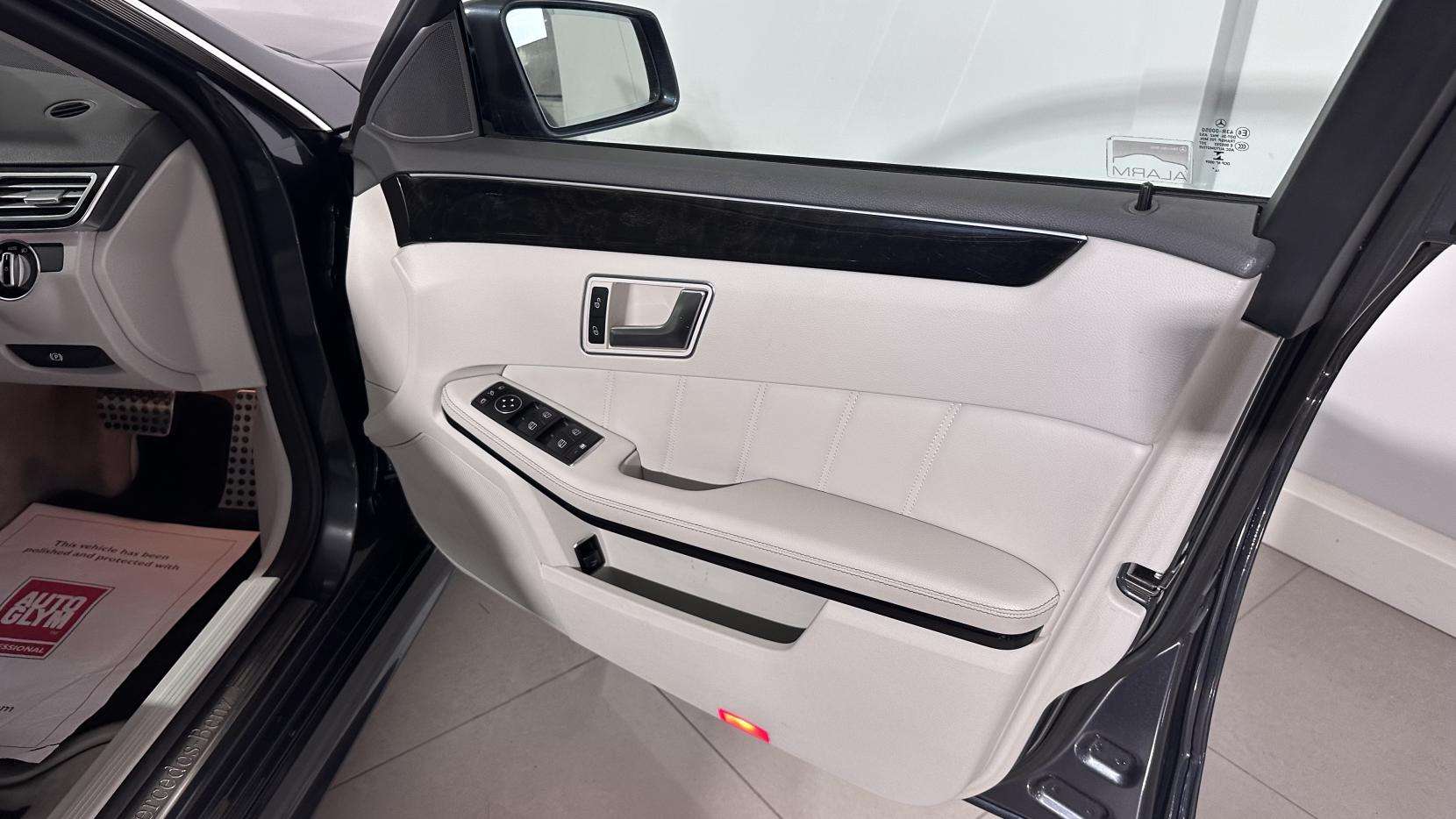 2015 MERCEDES-BENZ E CLASS 2015 MERCEDES-BENZ E CLASS