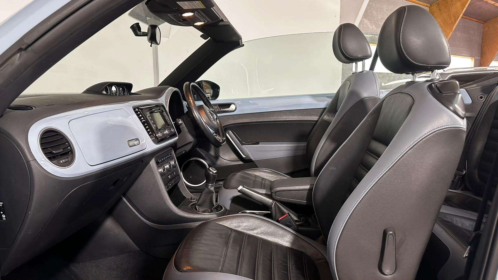 2014 VOLKSWAGEN BEETLE 2014 VOLKSWAGEN BEETLE