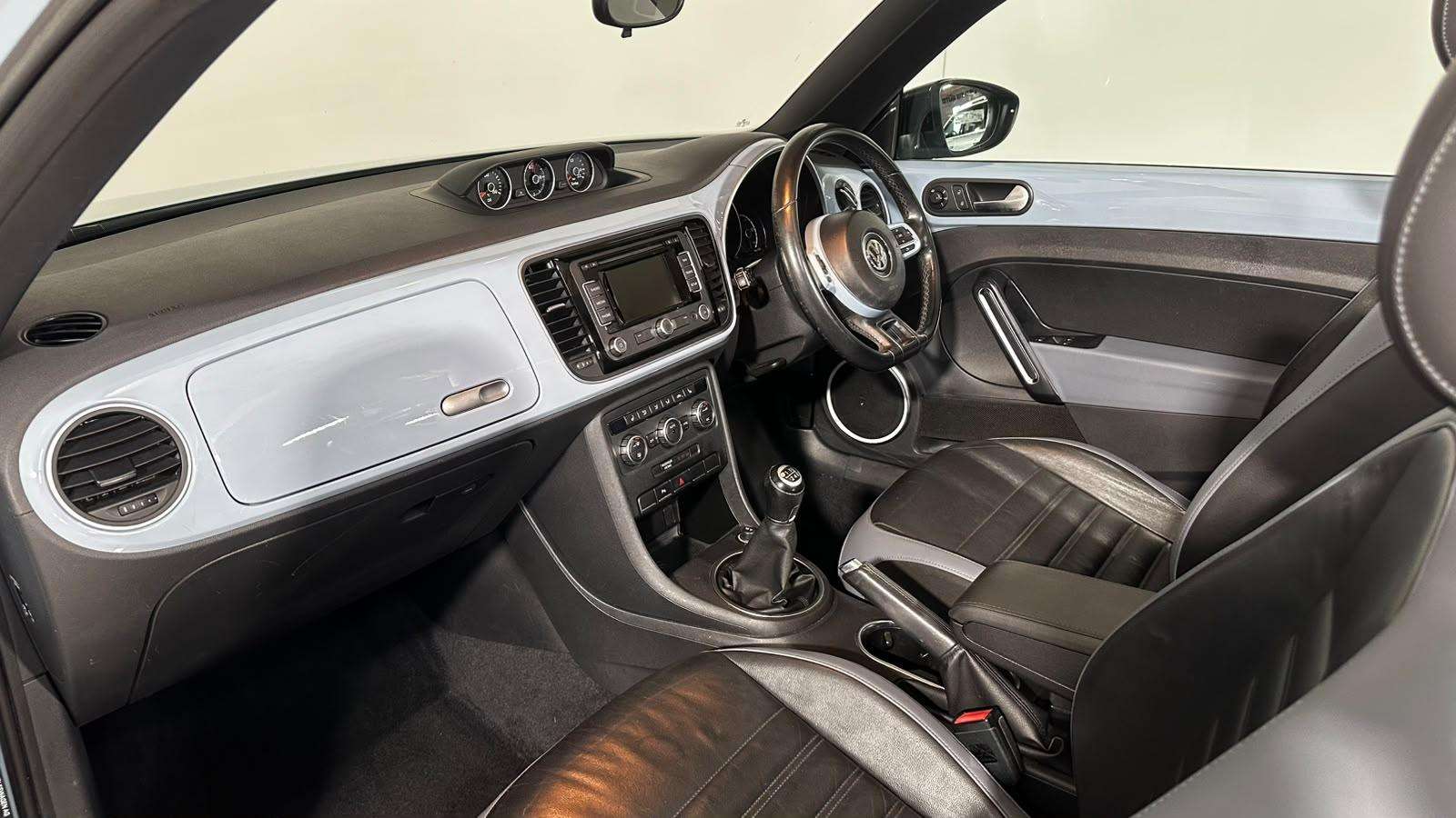 2014 VOLKSWAGEN BEETLE 2014 VOLKSWAGEN BEETLE