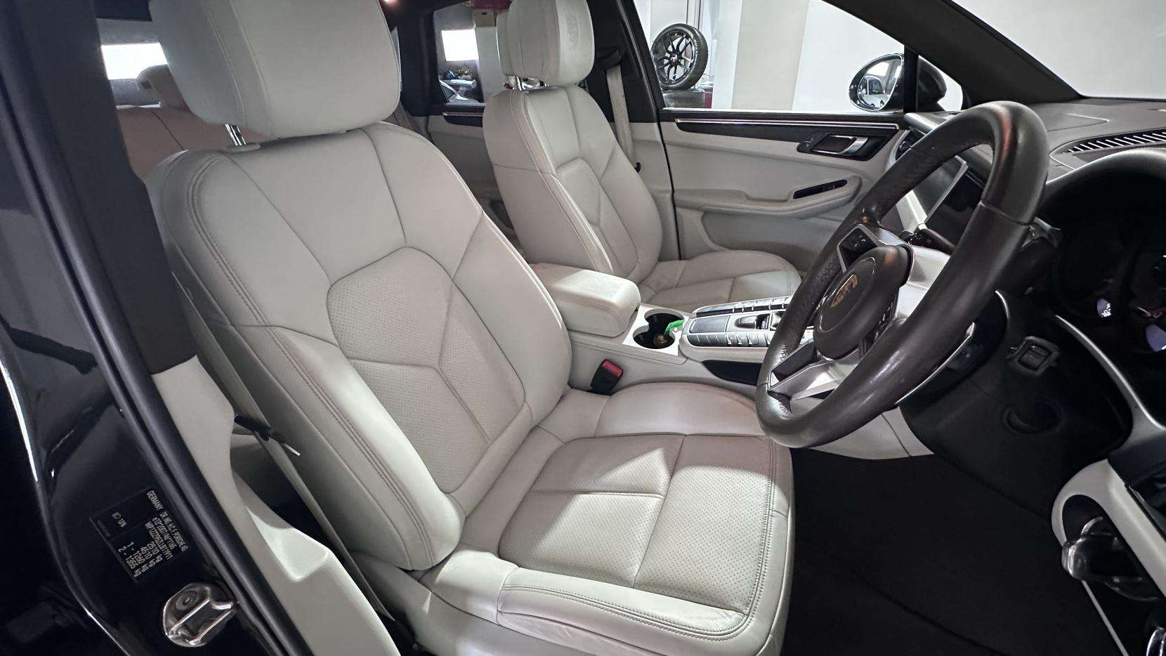 2020 PORSCHE MACAN 2020 PORSCHE MACAN